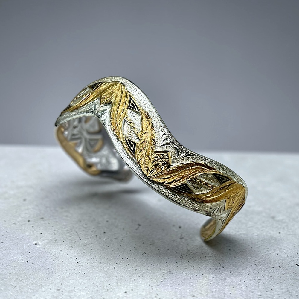🌺Montana Silversmiths Cuff Bracelet - Picture 5 of 14